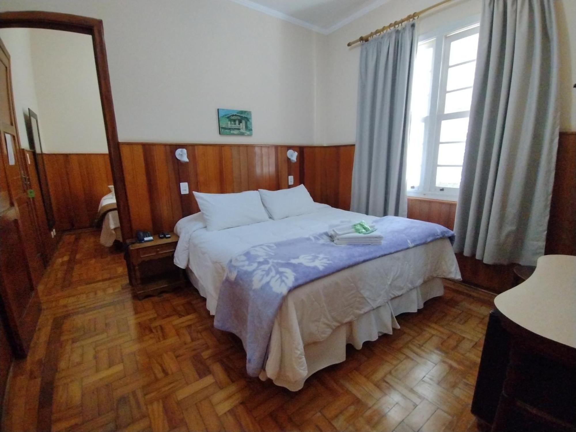 Hotel Casa Sao Jose Campos do Jordão Buitenkant foto