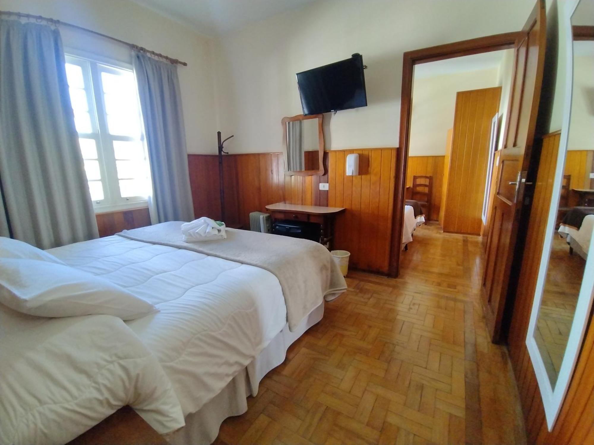 Hotel Casa Sao Jose Campos do Jordão Buitenkant foto