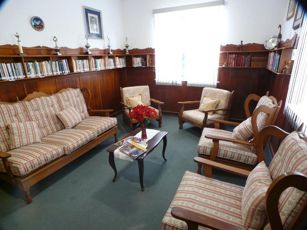 Hotel Casa Sao Jose Campos do Jordão Buitenkant foto