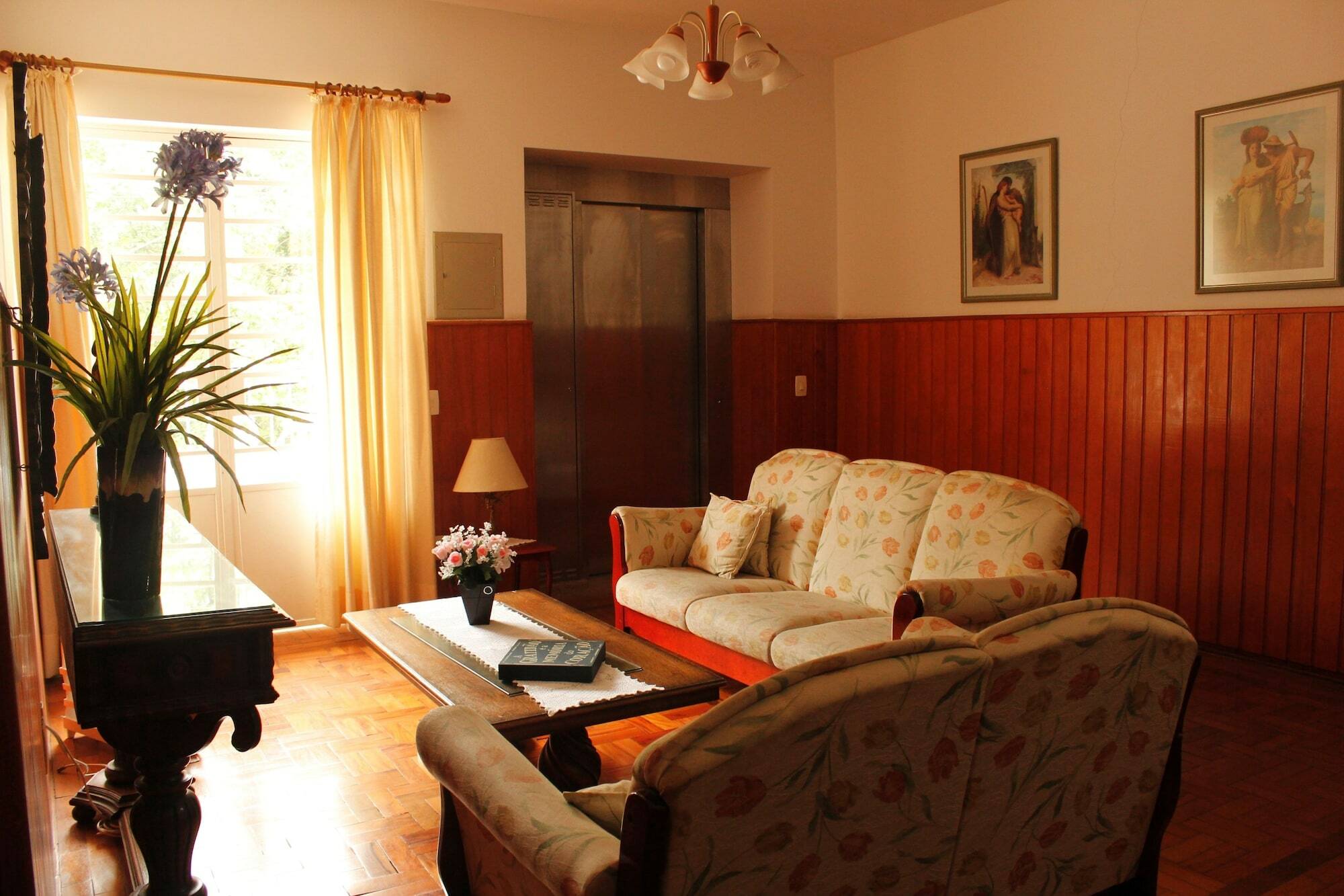 Hotel Casa Sao Jose Campos do Jordão Buitenkant foto